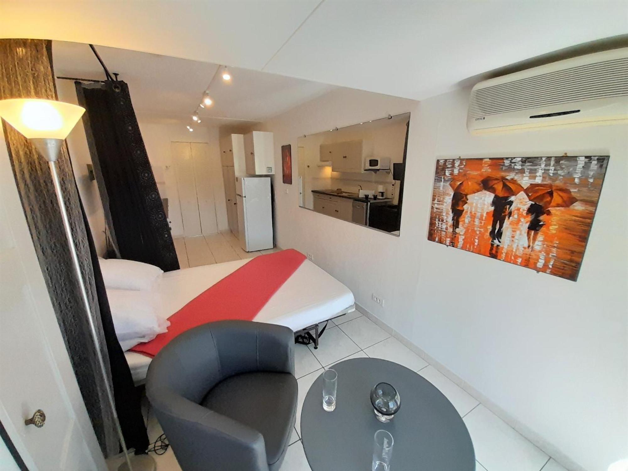 Studio Village Naturiste Angel Агд Экстерьер фото